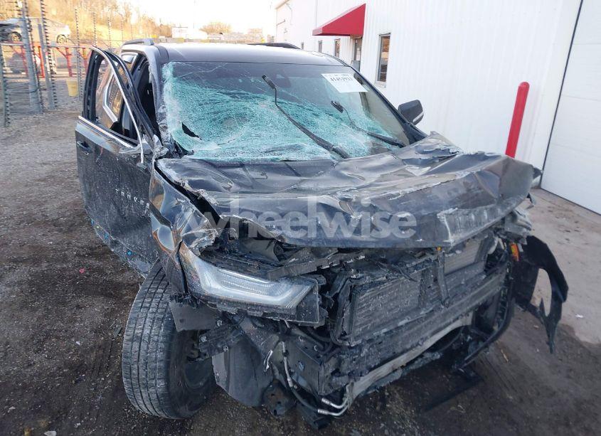 Photo 6 of 2023 Chevrolet Traverse AWD LT CLOTH (VIN 1GNEVGKW0PJ263585)