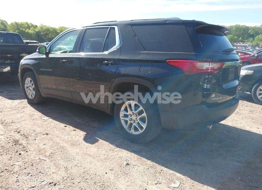 Photo 3 of 2018 Chevrolet Traverse 1LT (VIN 1GNEVGKW1JJ189116)