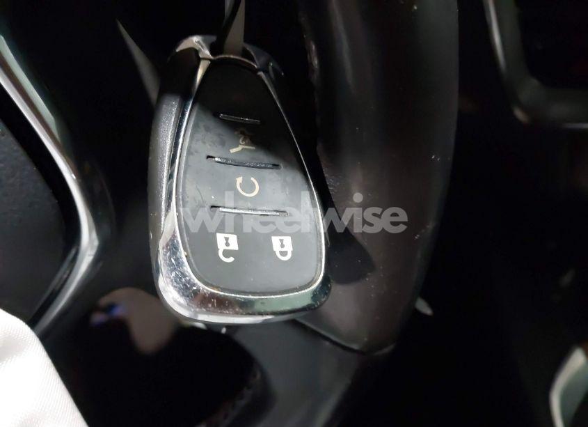 Photo 11 of 2018 Chevrolet Traverse 1LT (VIN 1GNEVGKW1JJ235513)