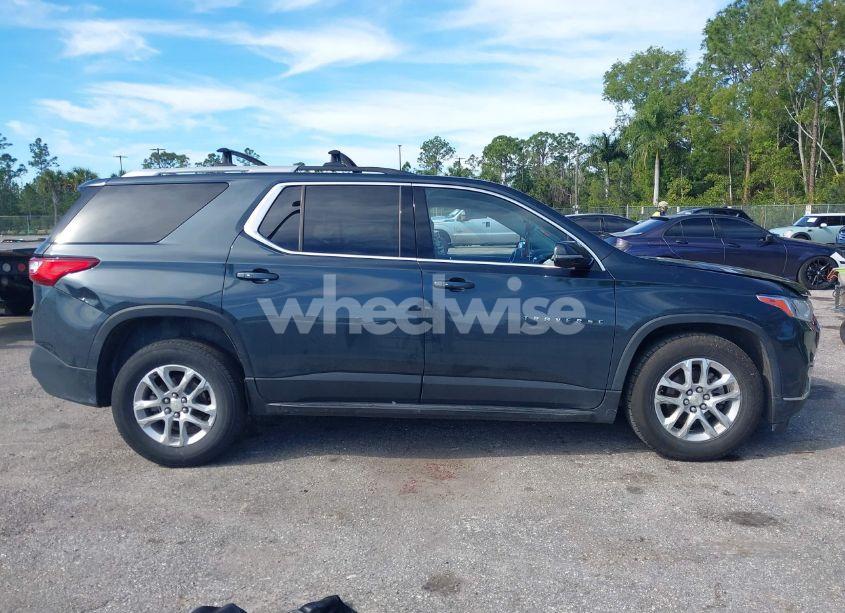 Photo 13 of 2018 Chevrolet Traverse 1LT (VIN 1GNEVGKW1JJ265935)