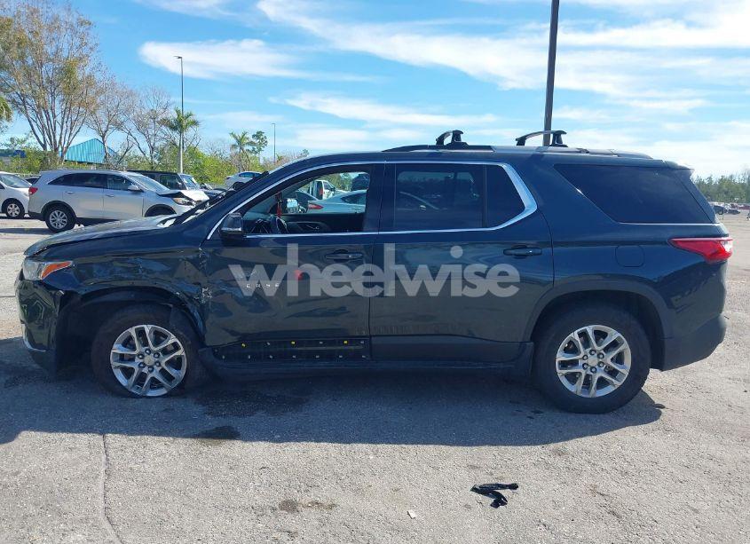 Photo 14 of 2018 Chevrolet Traverse 1LT (VIN 1GNEVGKW1JJ265935)