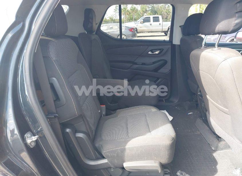 Photo 8 of 2018 Chevrolet Traverse 1LT (VIN 1GNEVGKW1JJ265935)