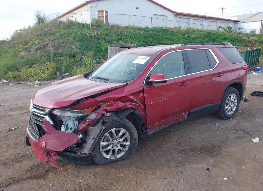 Photo 2 of 2019 Chevrolet Traverse 1LT (VIN 1GNEVGKW1KJ147398)