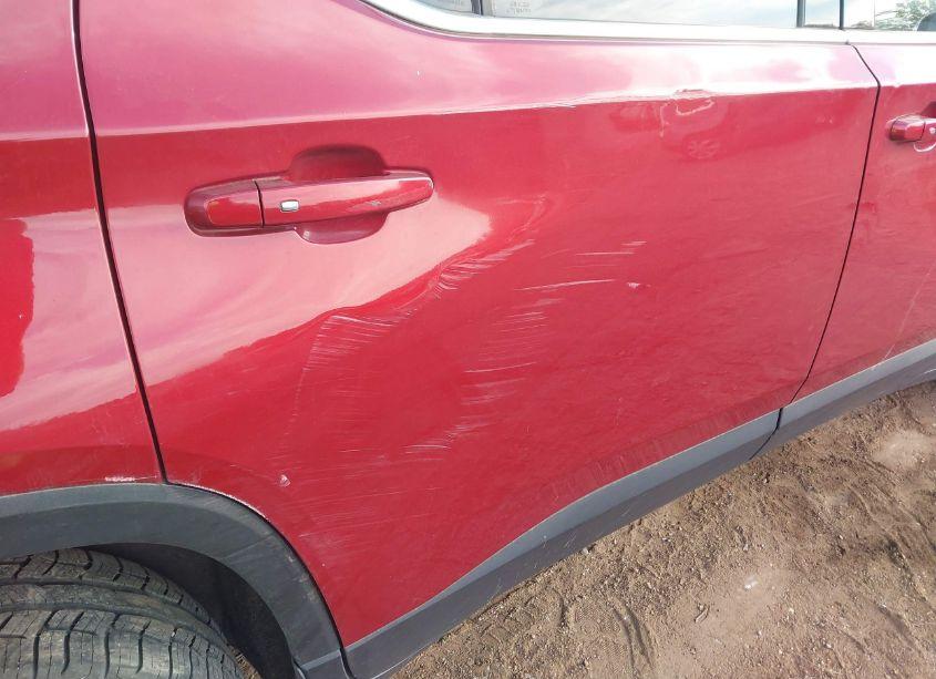 Photo 6 of 2019 Chevrolet Traverse 1LT (VIN 1GNEVGKW1KJ147398)