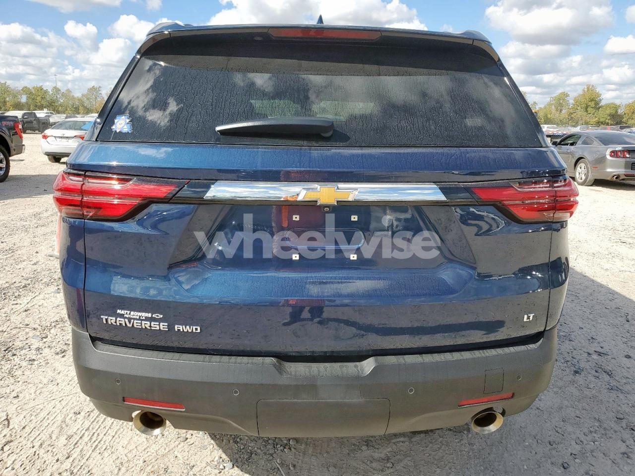 Photo 6 of 2023 CHEVROLET TRAVERSE LT (VIN 1GNEVGKW1PJ145867)