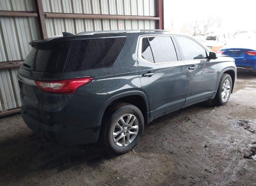 Photo 4 of 2018 Chevrolet Traverse 1LT (VIN 1GNEVGKW2JJ134951)