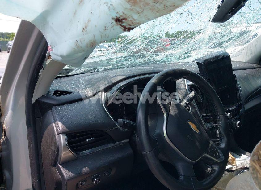 Photo 15 of 2019 Chevrolet Traverse 1LT (VIN 1GNEVGKW2KJ241077)