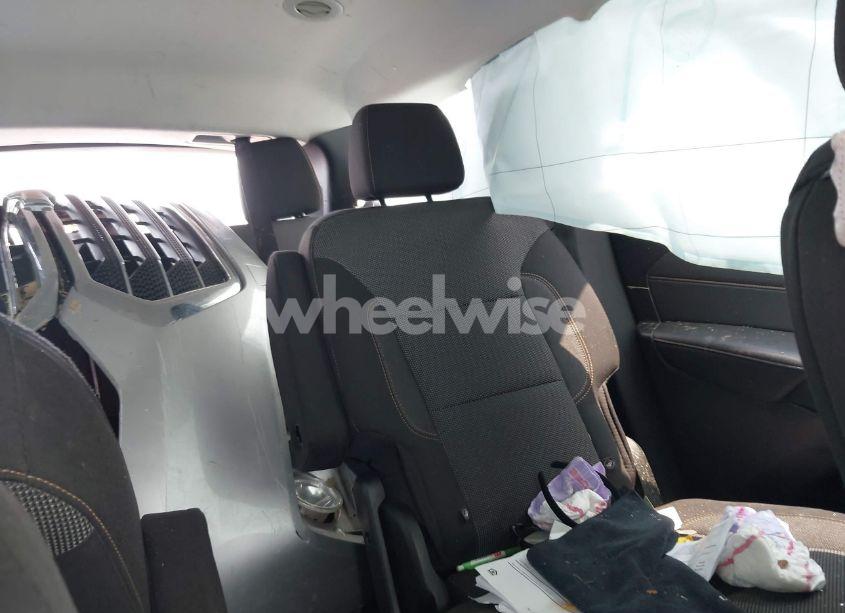 Photo 8 of 2019 Chevrolet Traverse 1LT (VIN 1GNEVGKW2KJ241077)