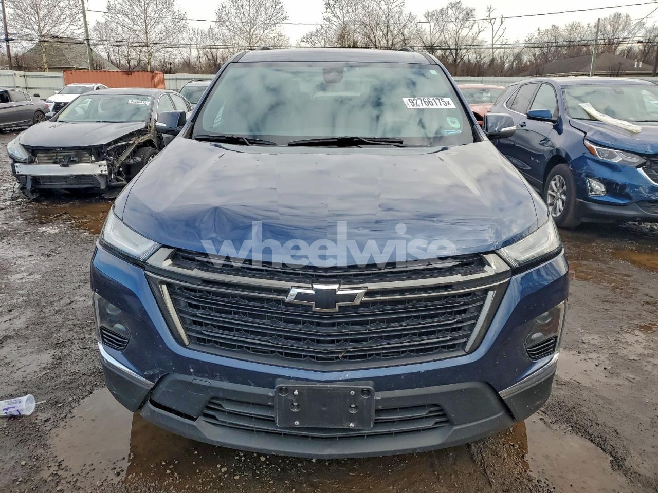 Photo 5 of 2022 CHEVROLET TRAVERSE LT (VIN 1GNEVGKW2NJ115628)