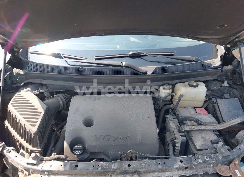 Photo 10 of 2018 Chevrolet Traverse 1LT (VIN 1GNEVGKW3JJ239031)