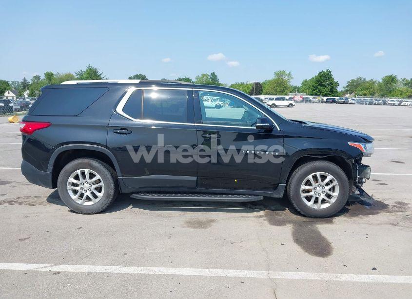 Photo 13 of 2018 Chevrolet Traverse 1LT (VIN 1GNEVGKW3JJ239031)