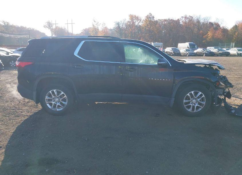 Photo 13 of 2018 Chevrolet Traverse 1LT (VIN 1GNEVGKW3JJ259862)