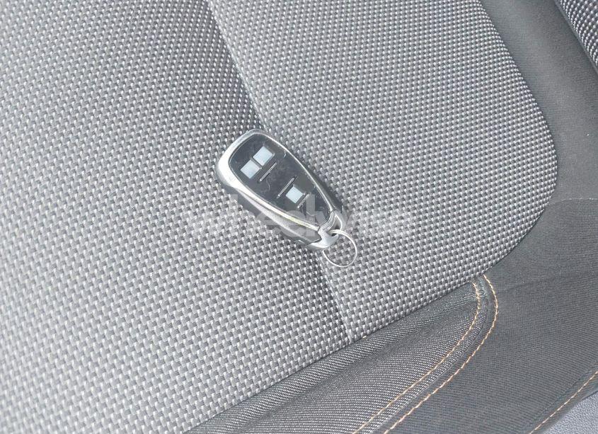 Photo 11 of 2019 Chevrolet Traverse 1LT (VIN 1GNEVGKW3KJ102804)