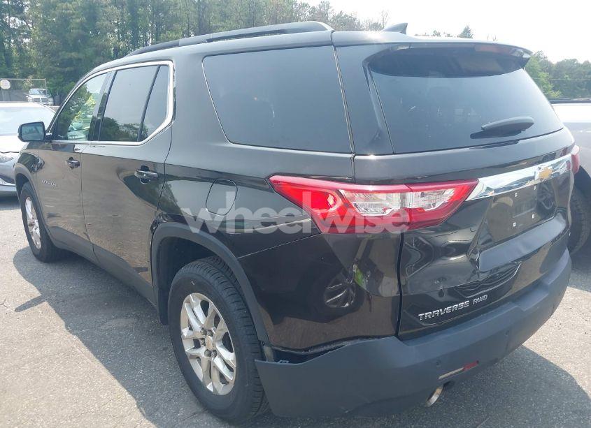 Photo 3 of 2019 Chevrolet Traverse 1LT (VIN 1GNEVGKW3KJ102804)