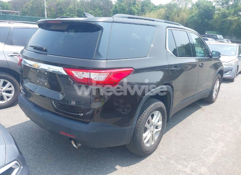 Photo 4 of 2019 Chevrolet Traverse 1LT (VIN 1GNEVGKW3KJ102804)