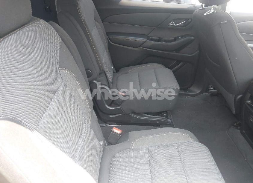 Photo 8 of 2019 Chevrolet Traverse 1LT (VIN 1GNEVGKW3KJ102804)