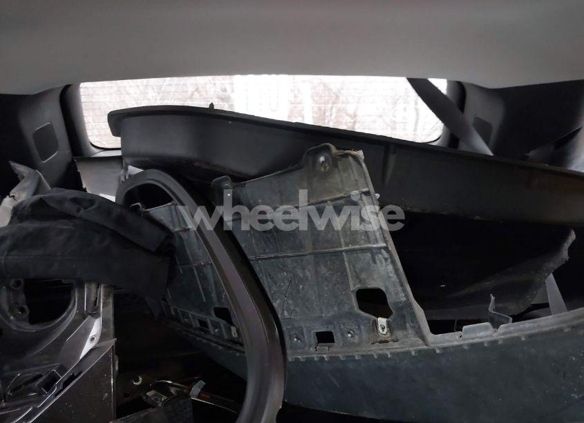 Photo 12 of 2019 Chevrolet Traverse 1LT (VIN 1GNEVGKW3KJ119845)