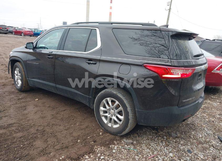 Photo 3 of 2019 Chevrolet Traverse 1LT (VIN 1GNEVGKW3KJ119845)