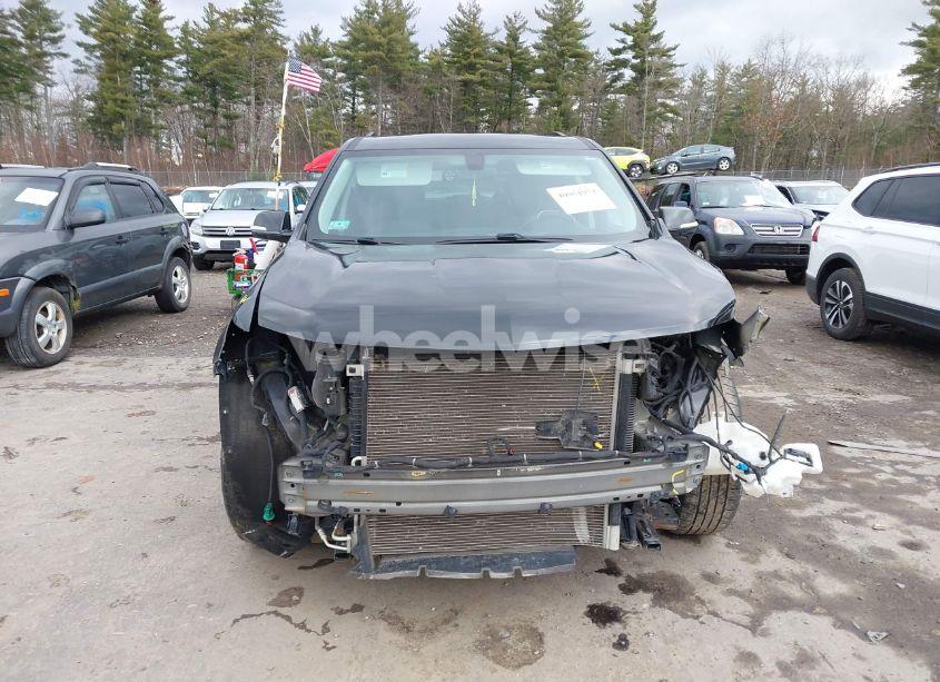 Photo 13 of 2019 Chevrolet Traverse 1LT (VIN 1GNEVGKW3KJ129436)