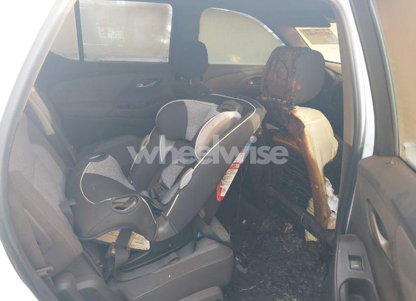 Photo 8 of 2019 Chevrolet Traverse 1LT (VIN 1GNEVGKW3KJ221968)