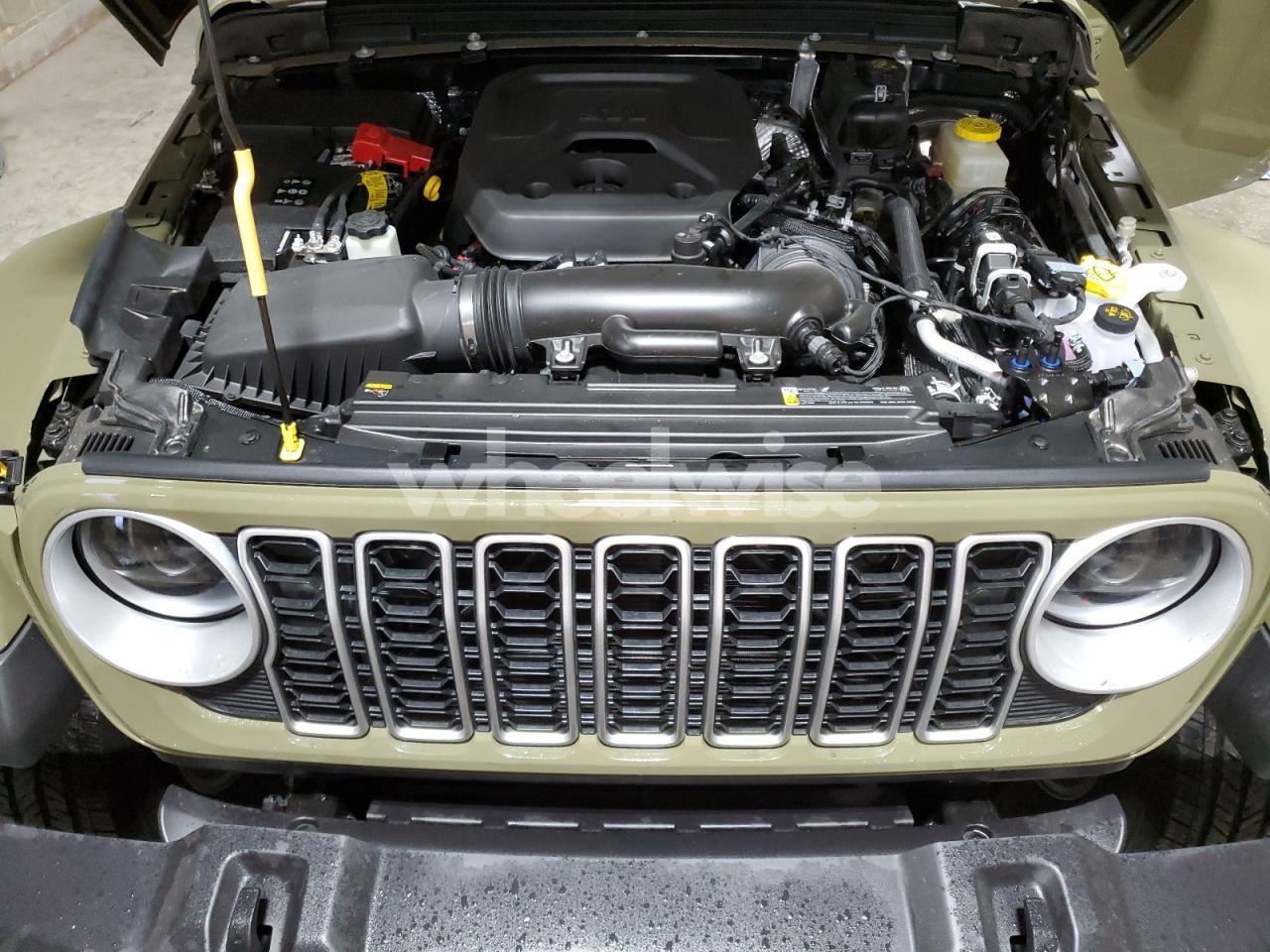 Photo 12 of 2026 JEEP WRANGLER SAHARA (VIN 1GNEVGKW3LJ315513)