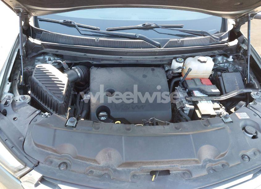 Photo 10 of 2022 Chevrolet Traverse AWD LT CLOTH (VIN 1GNEVGKW3NJ150288)