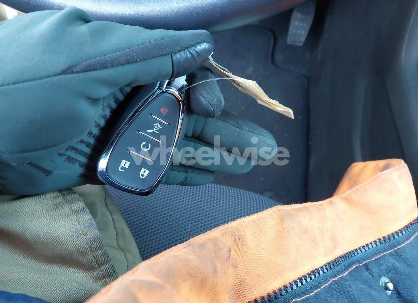 Photo 11 of 2022 Chevrolet Traverse AWD LT CLOTH (VIN 1GNEVGKW3NJ150288)