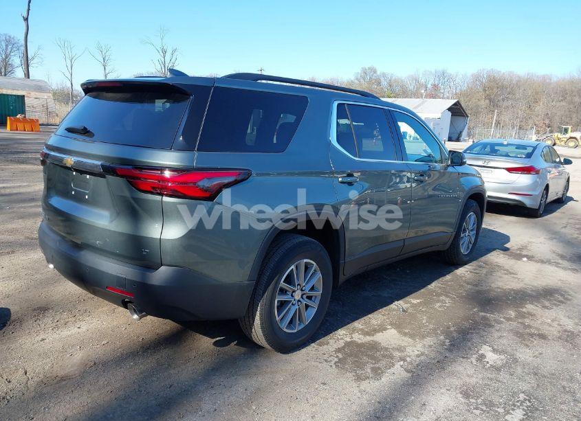 Photo 4 of 2022 Chevrolet Traverse AWD LT CLOTH (VIN 1GNEVGKW3NJ150288)