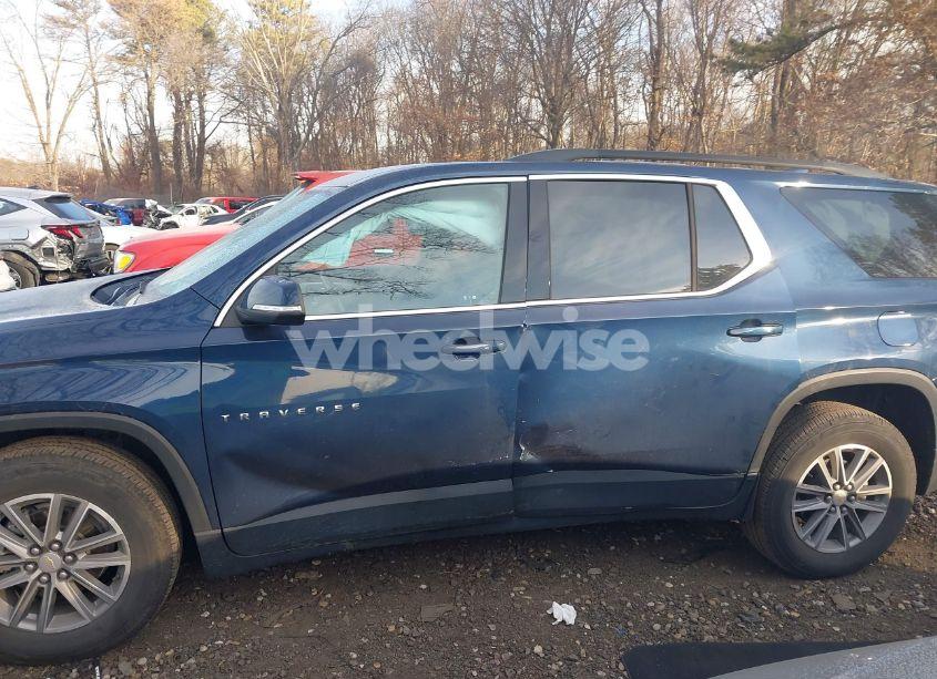 Photo 13 of 2022 Chevrolet Traverse AWD LT CLOTH (VIN 1GNEVGKW3NJ171318)