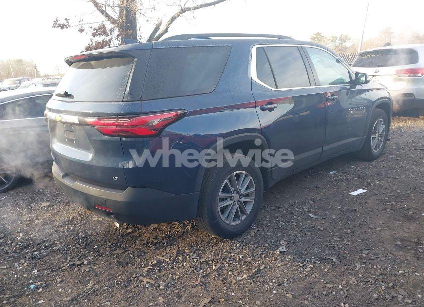 Photo 4 of 2022 Chevrolet Traverse AWD LT CLOTH (VIN 1GNEVGKW3NJ171318)