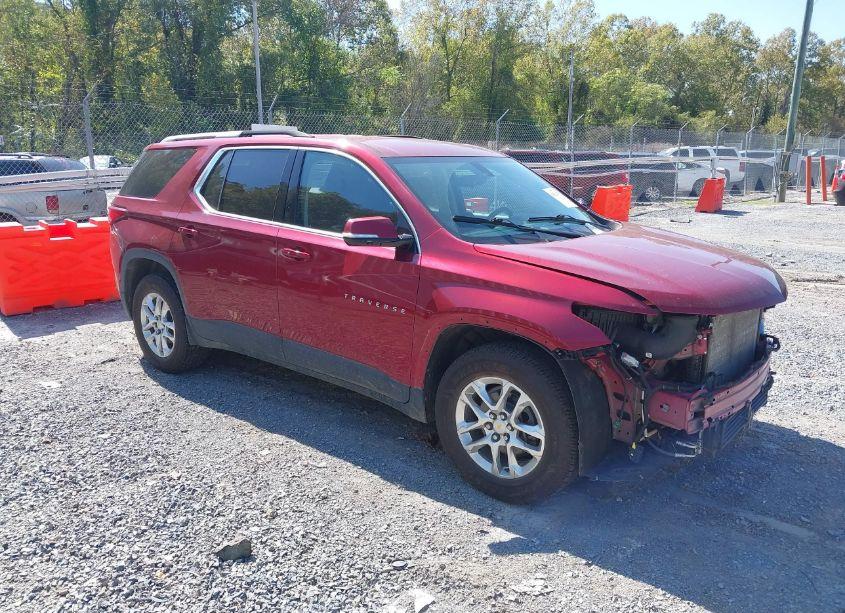 2018 Chevrolet Traverse 1LT (VIN 1GNEVGKW4JJ120615) main photo