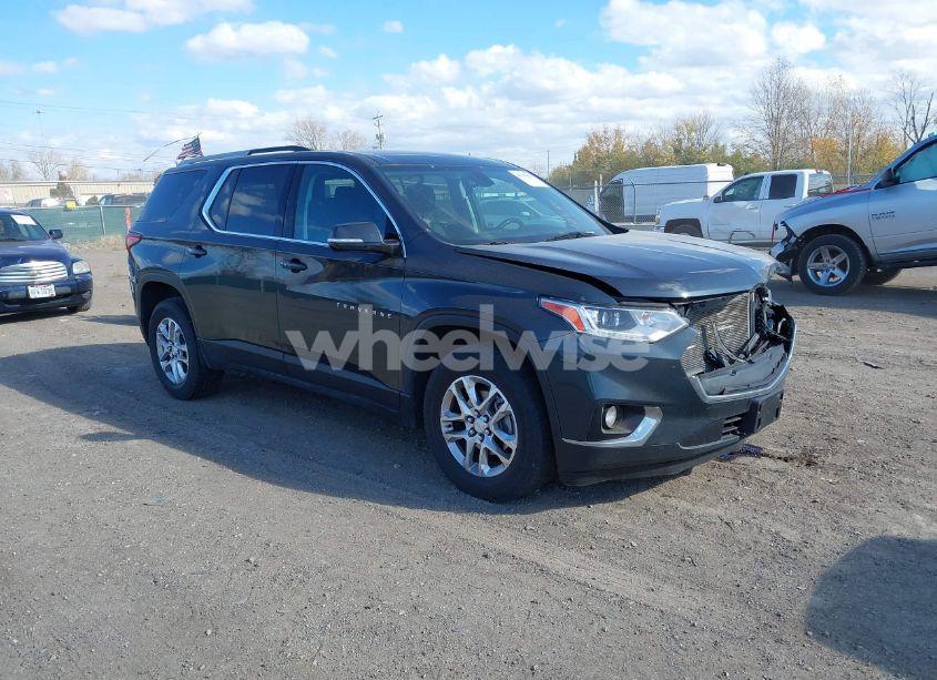 2018 Chevrolet Traverse 1LT (VIN 1GNEVGKW4JJ145854) main photo