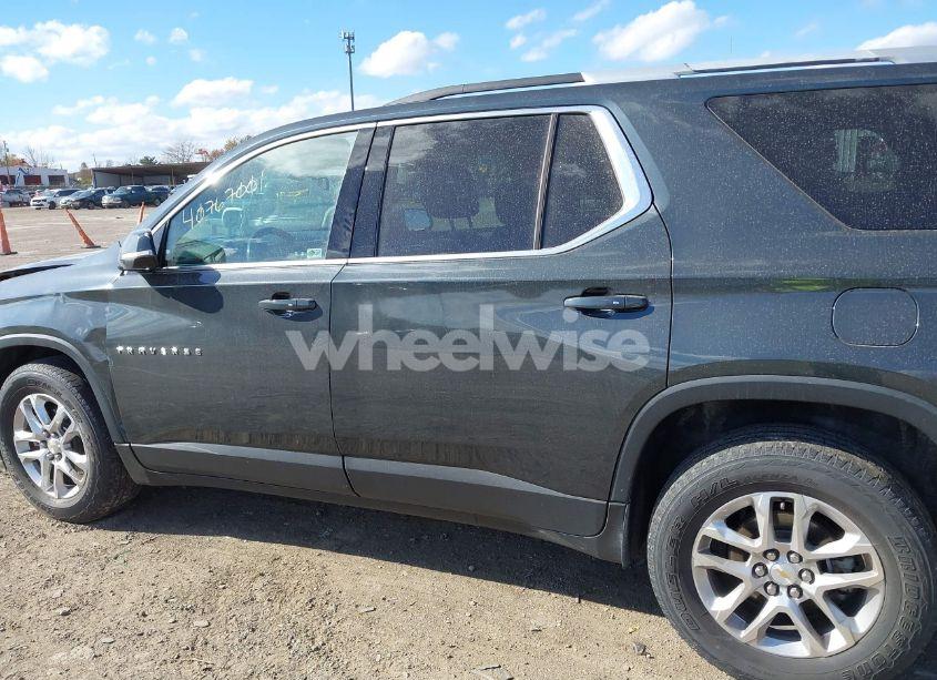 Photo 14 of 2018 Chevrolet Traverse 1LT (VIN 1GNEVGKW4JJ145854)