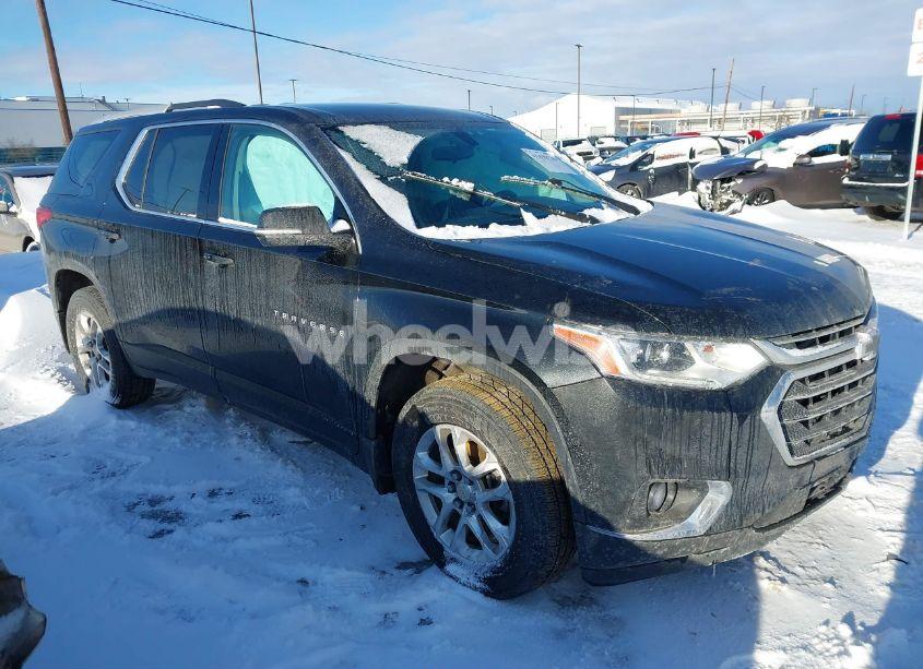 2018 Chevrolet Traverse 1LT (VIN 1GNEVGKW4JJ260843) main photo
