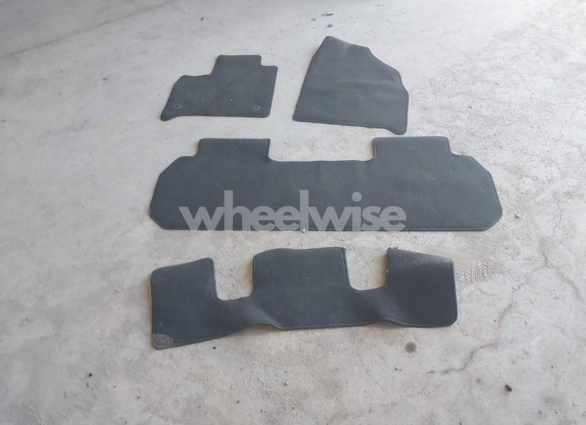 Photo 12 of 2019 Chevrolet Traverse 1LT (VIN 1GNEVGKW4KJ203253)