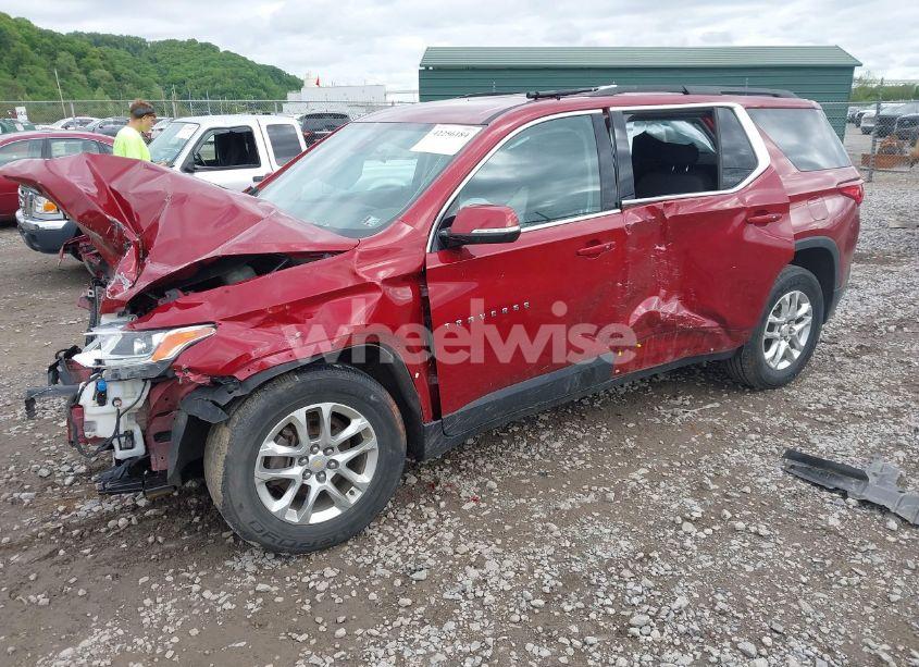 Photo 2 of 2020 Chevrolet Traverse AWD LT CLOTH (VIN 1GNEVGKW4LJ176363)