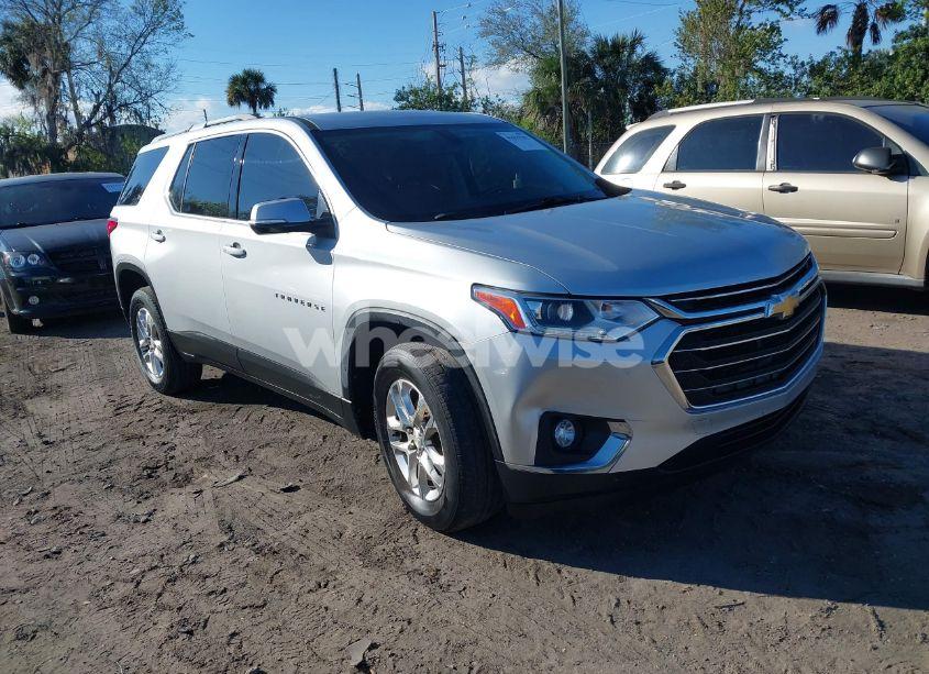 2018 Chevrolet Traverse 1LT (VIN 1GNEVGKW5JJ100745) main photo