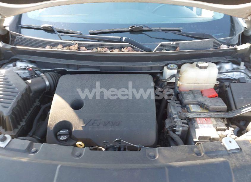 Photo 10 of 2018 Chevrolet Traverse 1LT (VIN 1GNEVGKW5JJ100745)