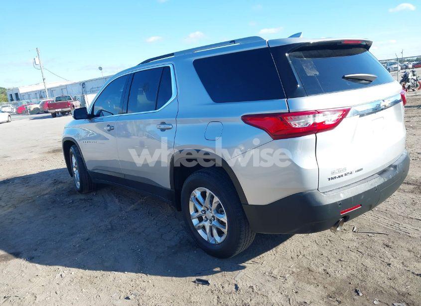 Photo 14 of 2018 Chevrolet Traverse 1LT (VIN 1GNEVGKW5JJ100745)
