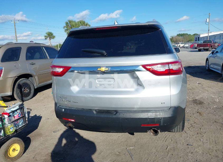Photo 16 of 2018 Chevrolet Traverse 1LT (VIN 1GNEVGKW5JJ100745)