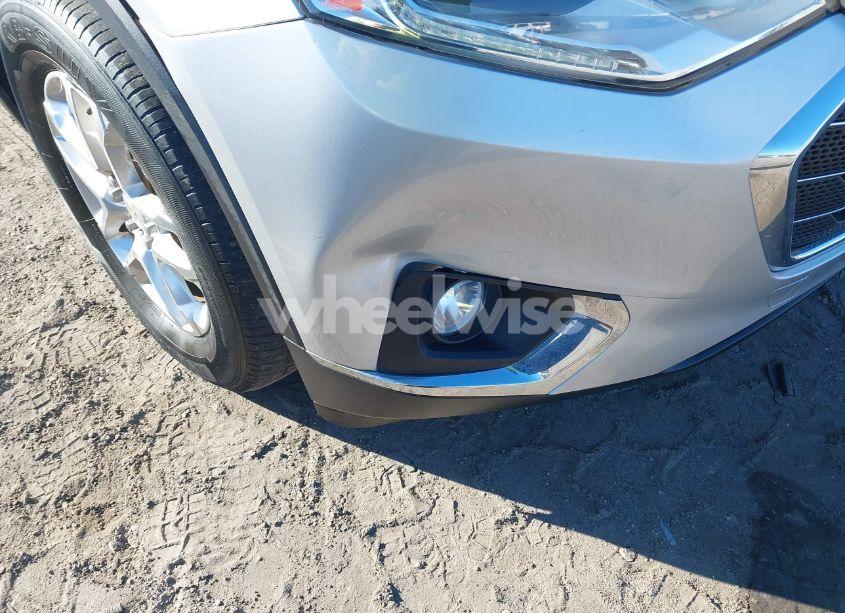 Photo 6 of 2018 Chevrolet Traverse 1LT (VIN 1GNEVGKW5JJ100745)