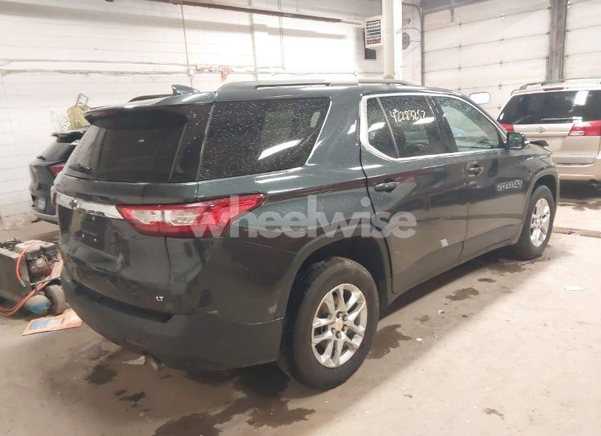 Photo 4 of 2019 Chevrolet Traverse 1LT (VIN 1GNEVGKW5KJ105431)
