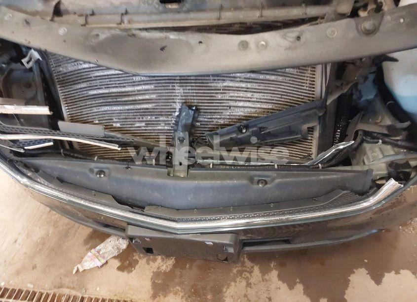 Photo 6 of 2019 Chevrolet Traverse 1LT (VIN 1GNEVGKW5KJ105431)