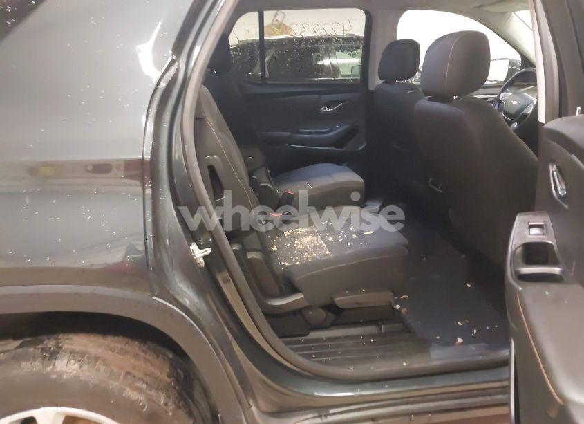 Photo 8 of 2019 Chevrolet Traverse 1LT (VIN 1GNEVGKW5KJ105431)