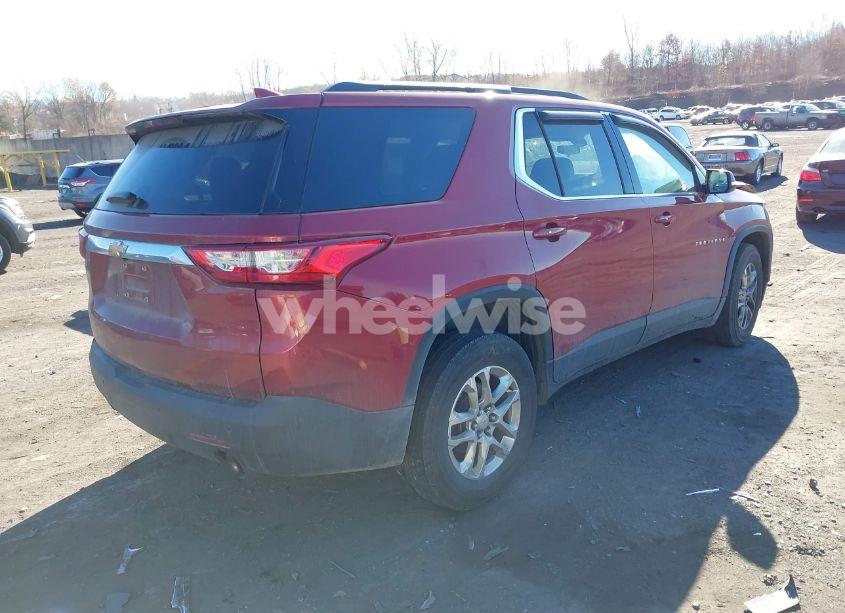 Photo 4 of 2019 Chevrolet Traverse 1LT (VIN 1GNEVGKW5KJ110077)