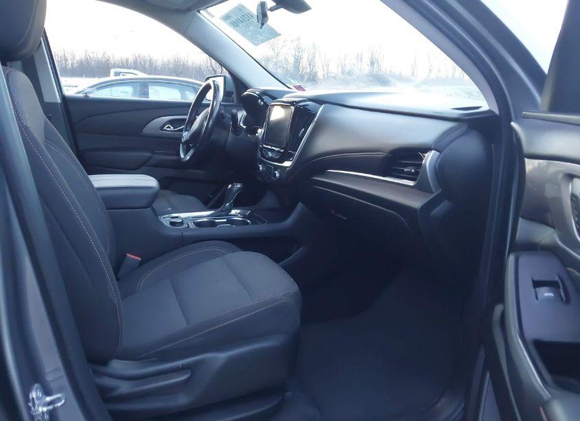 Photo 5 of 2019 Chevrolet Traverse 1LT (VIN 1GNEVGKW5KJ222152)