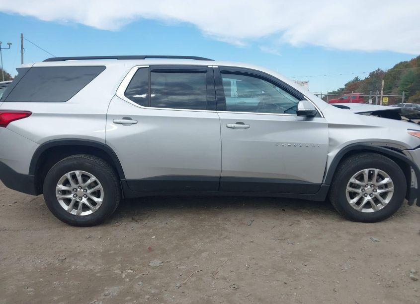 Photo 13 of 2019 Chevrolet Traverse 1LT (VIN 1GNEVGKW5KJ266801)