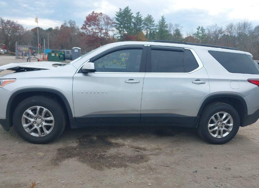 Photo 14 of 2019 Chevrolet Traverse 1LT (VIN 1GNEVGKW5KJ266801)