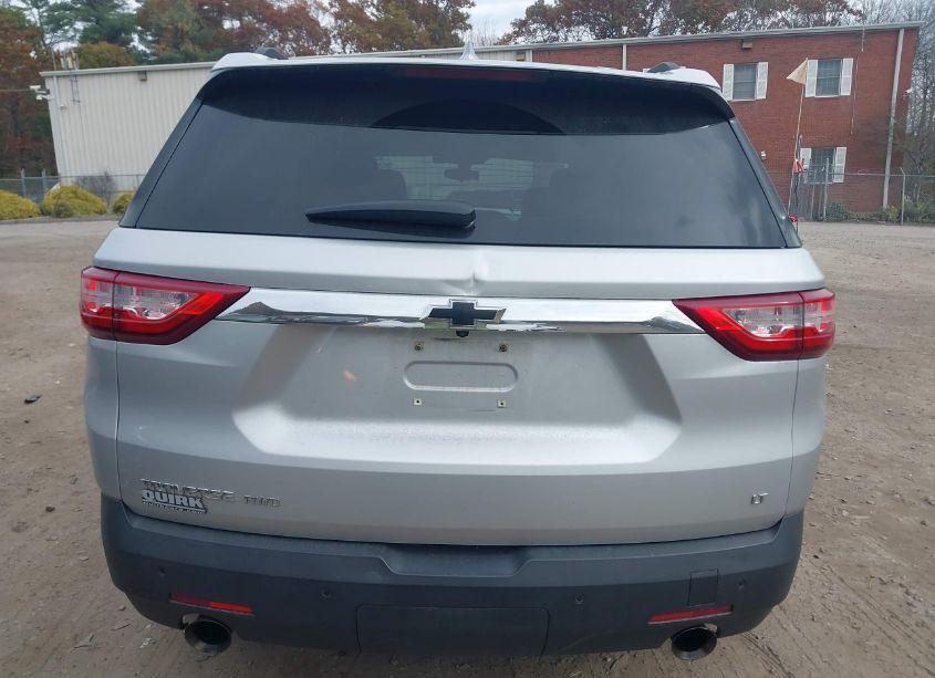 Photo 16 of 2019 Chevrolet Traverse 1LT (VIN 1GNEVGKW5KJ266801)