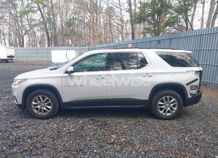 Photo 14 of 2019 Chevrolet Traverse 1LT (VIN 1GNEVGKW6KJ127390)